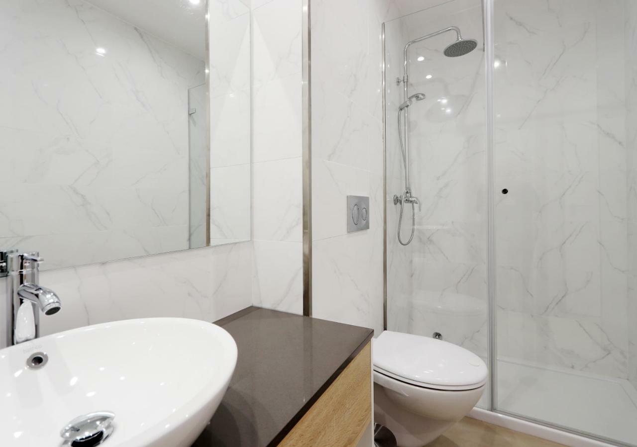 Hm - Living Batalha Square 2 Apartment ปอร์โต ภายนอก รูปภาพ